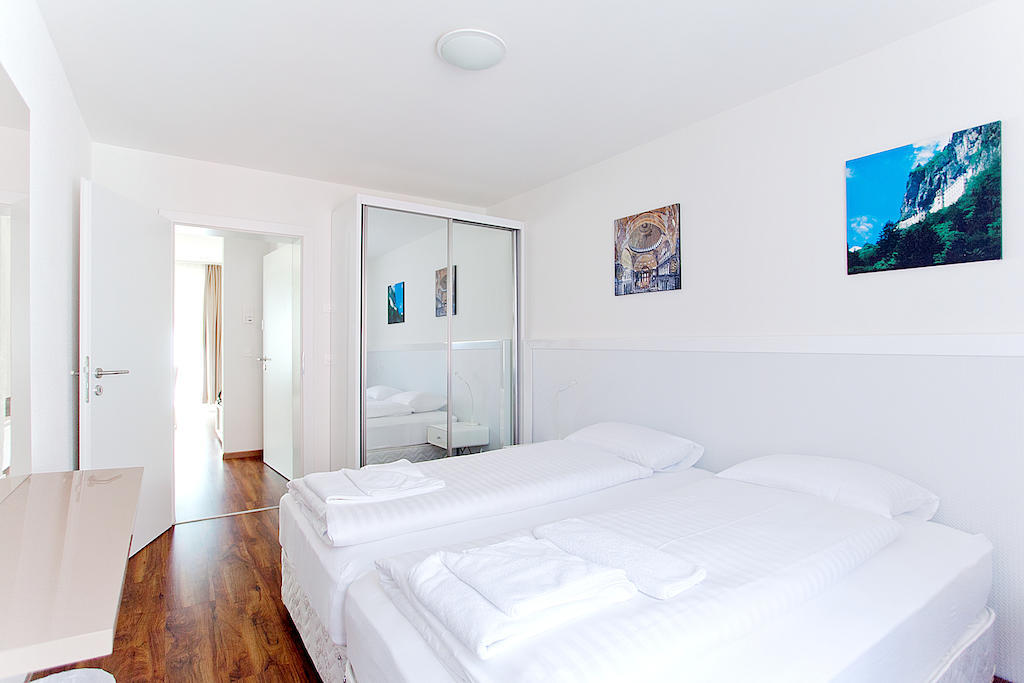 Premium Apartments By Livingdowntown Цюрих Екстериор снимка