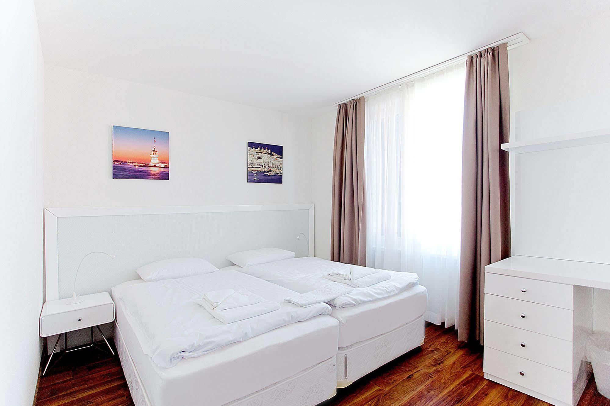 Premium Apartments By Livingdowntown Цюрих Екстериор снимка